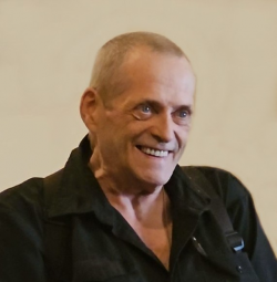 Greg Estabrooks